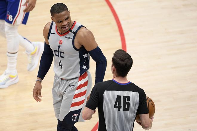 也有现实依 也有现实依